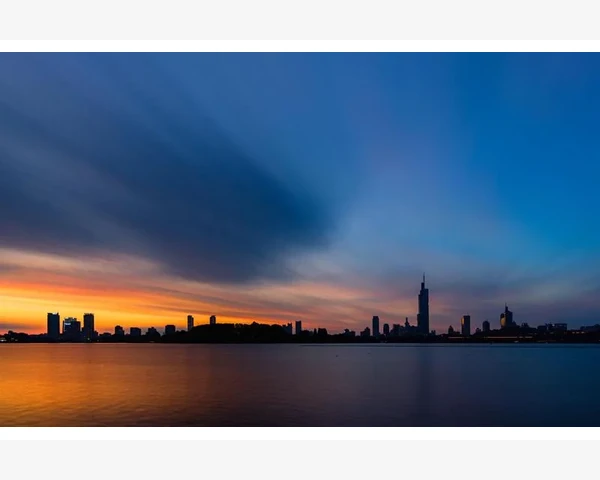 县域产业集群B2B抱团打响行业名声_物流B2B网与传统物流模式的差异对比